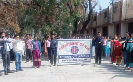 ਡੀ.ਏ.ਵੀ ਕਾਲਜ ਮਲੋਟ ਵਿਖੇ ਵੋਟਰ ਜਾਗਰੂਕਤਾ ਪ੍ਰੋਗਰਾਮ ਕਰਵਾਇਆ ਗਿਆ