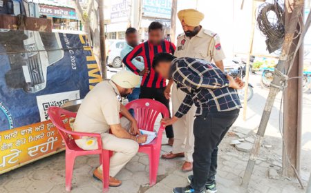 ਇਲੈਕਸ਼ਨਾਂ ਦੇ ਮੱਦੇਨਜ਼ਰ ਟ੍ਰੈਫਿਕ ਪੁਲਿਸ ਮਲੋਟ ਵੱਲੋਂ ਵਾਹਨਾਂ ਦੀ ਕੀਤੀ ਗਈ ਚੈਕਿੰਗ