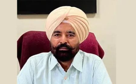 ਖੇਤੀਬਾੜੀ ਵਿਭਾਗ ਸ਼੍ਰੀ ਮੁਕਤਸਰ ਸਾਹਿਬ ਵੱਲੋਂ ਨਰਮੇ ਦੀ ਫਸਲ ਤੇ ਫੈਰੋਮੋਨ ਟਰੈਪਸ ਸੰਬੰਧੀ ਕਿਸਾਨਾਂ ਦੀ ਇੱਕ ਰੋਜ਼ਾ ਟ੍ਰੇਨਿੰਗ ਆਯੋਜਿਤ