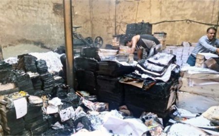 ਸ਼੍ਰੀ ਮੁਕਤਸਰ ਸਾਹਿਬ ਵਿੱਚ ਇੱਕ ਪੇਪਰ ਇੰਡਸਟਰੀ ਵਿੱਚ ਅੱਗ ਲੱਗਣ ਨਾਲ ਹੋਇਆ ਲੱਖਾਂ ਦਾ ਨੁਕਸਾਨ