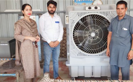 ਸਿਹਤ ਵਿਭਾਗ ਵੱਲੋਂ ‘ਸ਼ੁੱਕਰਵਾਰ ਡੇਂਗੂ ਤੇ ਵਾਰ’ ਵਜੋਂ ਮਨਾਉਂਦੇ ਹੋਏ ਲੋਕਾਂ ਨੂੰ ਡੇਂਗੂ ਤੋਂ ਬਚਾਅ ਲਈ ਕੀਤਾ ਗਿਆ ਜਾਗਰੂਕ