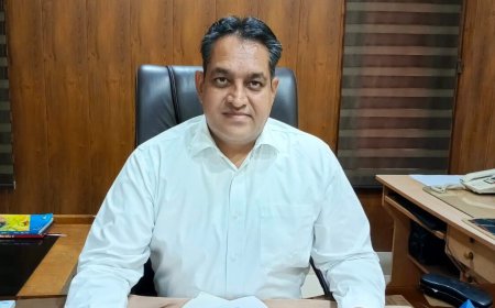 ਸਮੂਹ ਵਸੀਕਾ ਨਵੀਸਾਂ ਅਤੇ ਟਾਈਪਿਸਟਾਂ ਨੂੰ ਸਰਕਾਰੀ ਰੇਟ ਲਿਸਟ ਲਗਾਉਣ ਸੰਬੰਧੀ ਐੱਸ.ਡੀ.ਐਮ ਮਲੋਟ ਵੱਲੋਂ ਹਦਾਇਤ ਜਾਰੀ