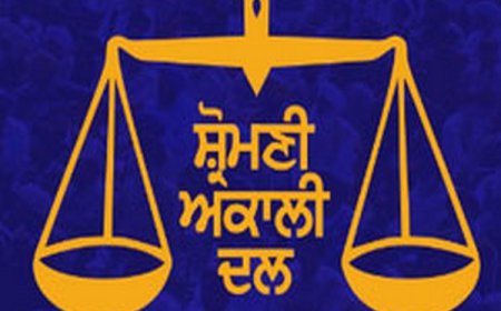 ਸ਼੍ਰੋਮਣੀ ਦਲ 'ਚ ਸ. ਸੁਖਬੀਰ ਸਿੰਘ ਬਾਦਲ ਖਿਲਾਫ਼ ਵੱਡੀ 'ਬਗਾਵਤ', ਪ੍ਰਧਾਨਗੀ ਛੱਡਣ ਲਈ ਮਤਾ ਪਾਸ