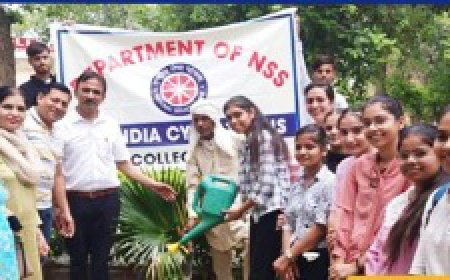 ਡੀ. ਏ. ਵੀ. ਕਾਲਜ, ਮਲੋਟ ਵਿਖੇ ' ਇੱਕ ਰੁੱਖ ਮਾਂ ਦੇ ਨਾਂ' ਮੁਹਿੰਮ ਦੀ ਸ਼ੁਰੂਆਤ