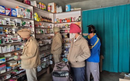 ਸ਼੍ਰੀ ਮੁਕਤਸਰ ਸਾਹਿਬ ਅਤੇ ਮਲੋਟ ਦੇ 39 ਮੈਡੀਕਲ ਸਟੋਰਾਂ ਦੀ ਕੀਤੀ ਗਈ ਚੈਕਿੰਗ