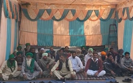 ਮਲੋਟ ਦਾ ਦਾਣਾ ਮੰਡੀ ਵਿੱਚ ਕਿਸਾਨਾਂ ਦਾ ਮਰਨ ਵਰਤ ਲਗਾਤਾਰ ਜਾਰੀ