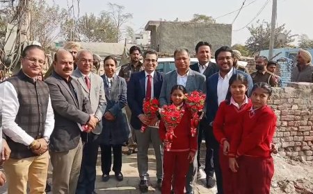 ਜਿਲ੍ਹਾ ਕਾਨੂੰਨੀ ਸੇਵਾਵਾਂ ਅਥਾਰਟੀ ਸ੍ਰੀ ਮੁਕਤਸਰ ਸਾਹਿਬ ਵੱਲੋਂ ਸਰਕਾਰੀ ਪ੍ਰਾਇਮਰੀ ਖਾਲਸਾ ਸਕੂਲ (ਸਲੱਮ ਏਰੀਆ) ਸ਼੍ਰੀ ਮੁਕਤਸਰ ਸਾਹਿਬ ਵਿਖੇ ਬੱਚਿਆਂ ਦੇ ਹੱਕਾਂ ਸੰਬੰਧੀ ਕੀਤਾ ਗਿਆ ਪ੍ਰੋਗਰਾਮ