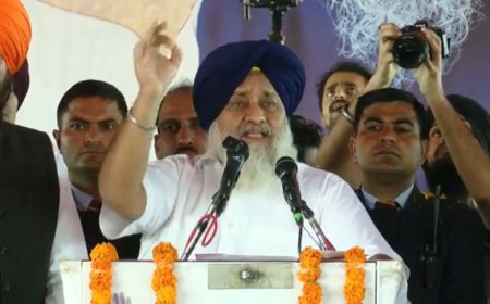 'ਪੰਜਾਬ ਬਚਾਓ' ਰੈਲੀ ਦੌਰਾਨ ਸੁਖਬੀਰ ਸਿੰਘ ਬਾਦਲ ਦੇ ਵੱਡੇ ਐਲਾਨ, 3100 ਰੁਪਏ ਬੁਢਾਪਾ ਪੈਨਸ਼ਨ, ਕੁੜੀਆਂ ਦੇ ਵਿਆਹ ਲਈ 1 ਲੱਖ, ਨੌਜਵਾਨਾਂ ਨੂੰ 10 ਲੱਖ ਰੁਪਏ ਮਿਲਣਗੇ