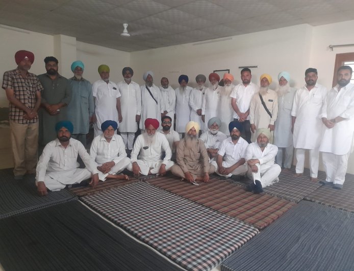 ਪੰਜਾਬ ਨੰਬਰਦਾਰ ਐਸੋਸੀਏਸ਼ਨ ਗਾਲਿਬ ਗਰੁੱਪ ਦੀ ਹੋਈ ਮਹੀਨਾਵਾਰ ਮੀਟਿੰਗ