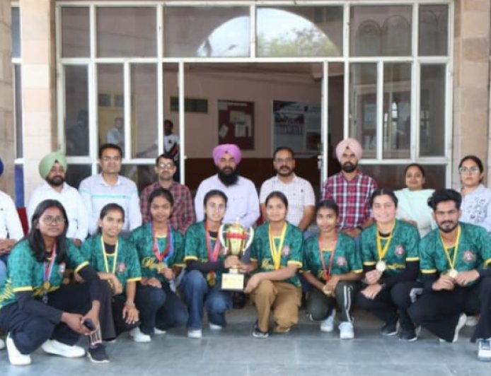 ਮਿਮਿਟ ਕਾਲਜ ਦੇ ਵਿਦਿਆਰਥੀਆਂ ਨੇ ਯੂਨੀਵਰਸਿਟੀ ਅਥਲੈਟਿਕ ਮੀਟ 'ਚ ਕੀਤਾ ਸ਼ਾਨਦਾਰ ਪ੍ਰਦਰਸ਼ਨ, ਜਿੱਤੇ 14 ਤਗ਼ਮੇ