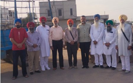 ਮਲੋਟ ਦੀਆਂ ਸਮਾਜਸੇਵੀ ਅਤੇ ਧਾਰਮਿਕ ਸੰਸਥਾਵਾਂ ਨੇ ਲੋੜਵੰਦ ਪਰਿਵਾਰਾਂ ਨੂੰ ਕਰੀਬ 84-85 ਕੁਇੰਟਲ ਕਣਕ ਵੰਡ ਕੇ ਮਨੁੱਖਤਾ ਦੀ ਮਿਸਾਲ ਕੀਤੀ ਪੇਸ਼