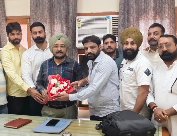 ਸ਼੍ਰੀ ਰੁਪਿੰਦਰ ਸਿੰਘ ਬਾਠ ਸਬ-ਰਜਿਸਟਰਾਰ ਹੋਏ ਨਿਯੁਕਤ, ਮਲੋਟ/ ਲੰਬੀ ਤਹਿਸੀਲ ਦਾ ਕਰਨਗੇ ਕੰਮ