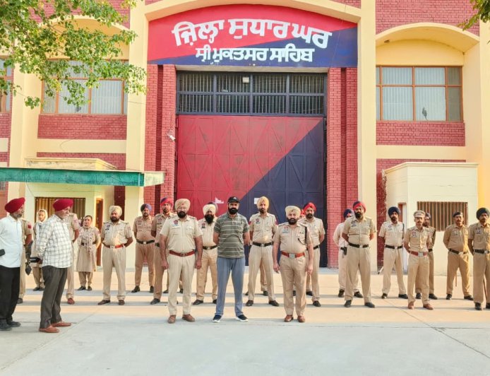 ਸ਼੍ਰੀ ਮੁਕਤਸਰ ਸਾਹਿਬ ਪੁਲਿਸ ਵੱਲੋਂ ਸੁਧਾਰ ਘਰ (ਜੇਲ੍ਹ) ਅੰਦਰ ਸਰਚ ਅਭਿਆਨ