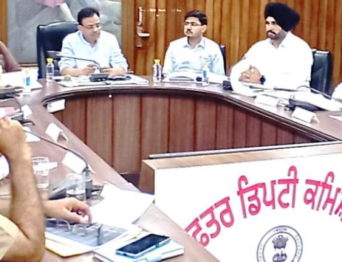 ਡਿਪਟੀ ਕਮਿਸ਼ਨਰ ਸ਼੍ਰੀ ਮੁਕਤਸਰ ਸਾਹਿਬ ਨੇ ਟਰੇਡ ਯੂਨੀਅਨ ਦੇ ਨੁਮਾਇੰਦਿਆਂ ਨਾਲ ਕੀਤੀ ਮੀਟਿੰਗ