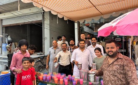 ਮਲੋਟ ਵਿੱਚ ਮਾਡਰਨ ਟੇਲਰ ਵੱਲੋਂ ਲਗਾਈ ਗਈ ਠੰਡੇ-ਮਿੱਠੇ ਜਲ ਦੀ ਛਬੀਲ
