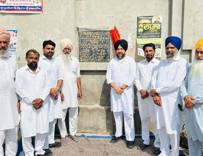 ਚੇਅਰਮੈਨ ਸੁਖਜਿੰਦਰ ਸਿੰਘ ਕਾਉਣੀ ਨੇ ਪਿੰਡ ਧੂੜਕੋਟ ਵਿੱਚ ਸੀ.ਸੀ.ਟੀ.ਵੀ ਕੈਮਰਿਆਂ ਦਾ ਕੀਤਾ ਉਦਘਾਟਨ