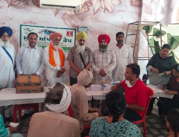 ਮਲੋਟ ਵਿੱਚ ਲਗਾਇਆ ਗਿਆ ਅੱਖਾਂ ਦਾ ਮੁਫਤ ਚੈਕਅੱਪ ਅਤੇ ਮੋਤੀਏ ਦਾ ਆਪਰੇਸ਼ਨ ਕੈਂਪ