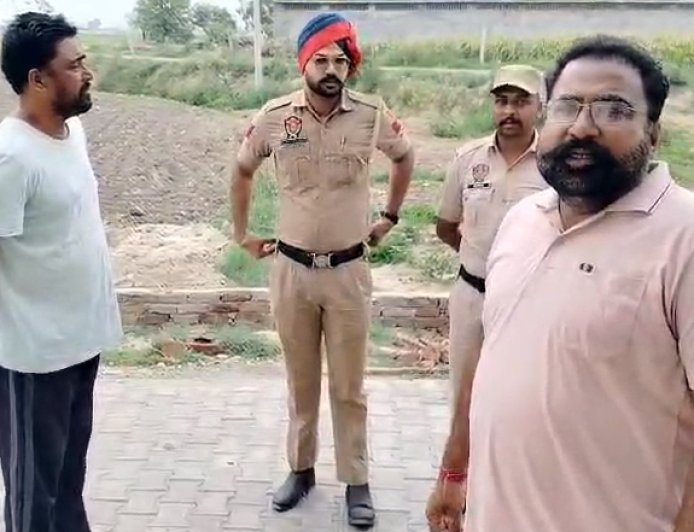 ਬੇਰੁਜ਼ਗਾਰ ਯੂਨੀਅਨ ਦੇ ਸੂਬੀ ਕਨਵੀਨਰ ਰਮਨ ਕੁਮਾਰ ਨੂੰ ਪੁਲਿਸ ਨੇ ਘਰ ਵਿੱਚ ਕੀਤਾ ਨਜ਼ਰਬੰਦ