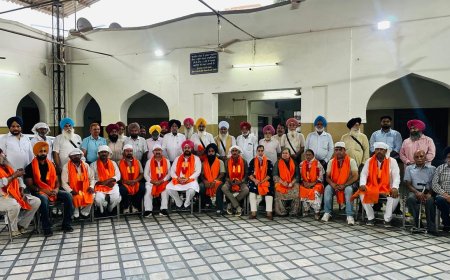 ਮਲੋਟ ਸਿਟੀ ਵਿਕਾਸ ਮੰਚ ਅਤੇ ਸਮਾਜਸੇਵੀ ਸੰਸਥਾਵਾਂ ਨੇ ਨਵੇਂ ਬਣੇ ਕੌਂਸਲਰਾਂ ਨੂੰ ਕੀਤਾ ਸਨਮਾਨਿਤ