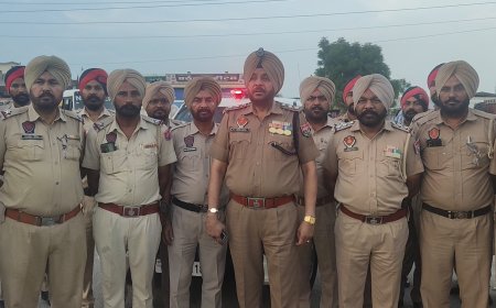 ਮਲੋਟ ਵਿੱਚ ਆਜਾਦੀ ਤੋਂ ਦਿਵਸ ਤੋਂ ਪਹਿਲਾਂ ਪਹਿਲਾਂ ਪੁਲਿਸ ਨੇ ਕੱਢਿਆ ਫਲੈਗ ਮਾਰਚ, ਦਿੱਤਾ ਖਾਸ ਸੁਨੇਹਾ