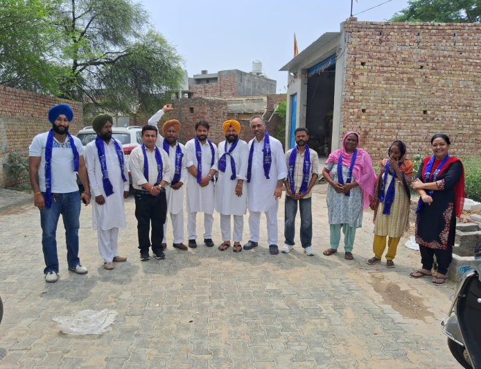 ਮਲੋਟ ਵਿੱਚ RPI (ਆਠਵਲੇ) ਨੂੰ ਮਿਲਿਆ ਵੱਡਾ ਬਲ, ਬਸਪਾ ਆਗੂ ਅਨੋਖ ਸਿੰਘ ਸਾਥੀਆਂ ਸਮੇਤ RPI ਵਿੱਚ ਸ਼ਾਮਿਲ