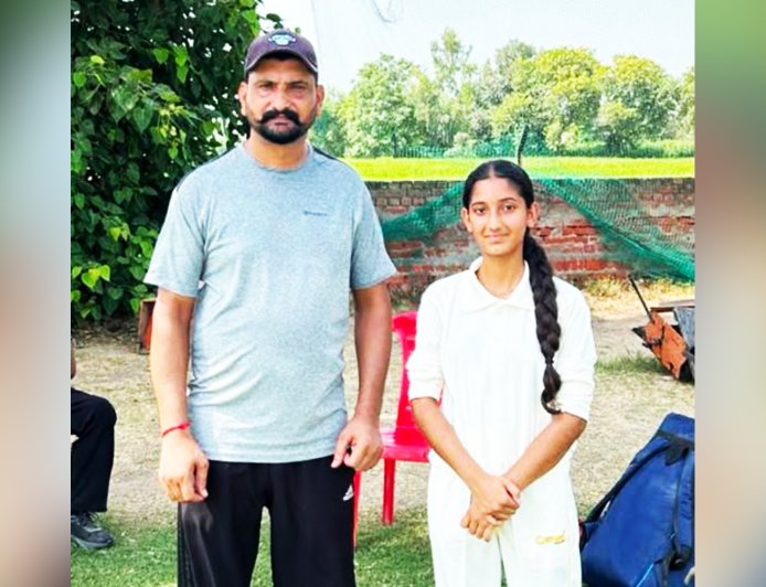 ਜੇ.ਆਰ.ਐੱਮ ਵਰਲਡ ਸਕੂਲ ਮਲੋਟ ਦੀ ਕ੍ਰਿਕਟ ਅਕੈਡਮੀ ਦੀ ਖਿਡਾਰਨ ਦੀ ਸਟੇਟ ਕ੍ਰਿਕਟ ਮੈਚ ਲਈ ਹੋਈ ਚੋਣ