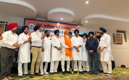 ਮਲੋਟ ’ਚ ਬੀ.ਸੀ ਵਿੰਗ ਦੀ ਅਹਿਮ ਮੀਟਿੰਗ ’ਚ ਮੁੱਖ ਮਹਿਮਾਨ ਵਜੋਂ ਪੁੱਜੇ ਹੀਰਾ ਸਿੰਘ ਗਾਬੜੀਆ