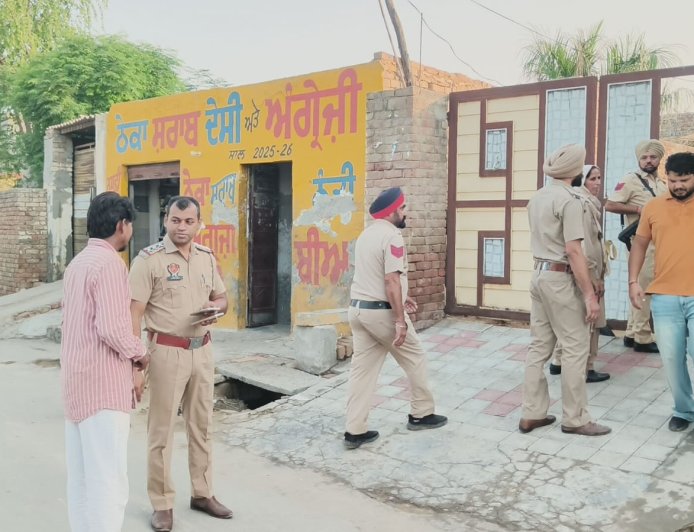 ਤੜਕਸਾਰ ਸਵੇਰੇ ਜ਼ਿਲ੍ਹੇ ਦੇ ਵੱਖ-ਵੱਖ ਪਿੰਡਾਂ, ਕਸਬਿਆਂ, ਸ਼ਹਿਰਾਂ ਅਤੇ ਵਾਰਡਾਂ ਵਿੱਚ ਚੱਲ ਰਿਹਾ ਵਿਸ਼ੇਸ਼ ਸਰਚ ਅਭਿਆਨ