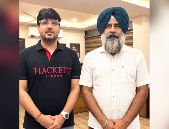 ਰਾਣਾ ਬਲਜੀਤ ਸਿੰਘ ਚਾਹਲ ਖੁੱਡੀਆਂ ਨੇ ਪੰਜਾਬ ਕਾਂਗਰਸ ਪ੍ਰਧਾਨ ਪ੍ਰਗਟ ਸਿੰਘ ਨਾਲ ਹਲਕਾ ਲੰਬੀ ਨੂੰ ਲੈ ਕੇ ਕੀਤੀ ਮੁਲਾਕਾਤ